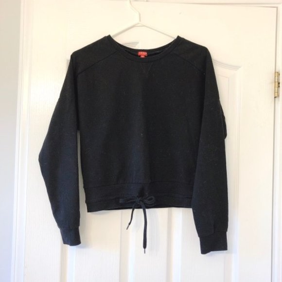 NEW Guess Top / Black Guess Sweater / Guess Crewneck - Picture 1 of 5